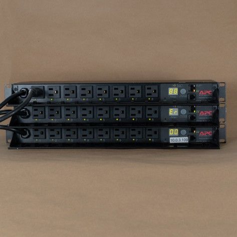 APC AP7900 PowerSwitch - Switched Rack PDU