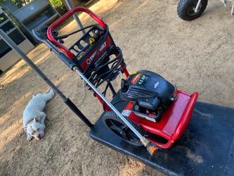 POWER WASHER TRABAJA PERFECTO SOLO NESESITA NUEVA MANGUERA