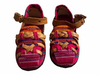 Girls US 4 Bohemian Strappy Woven Sandals Pink Multicolor Brown Buckle