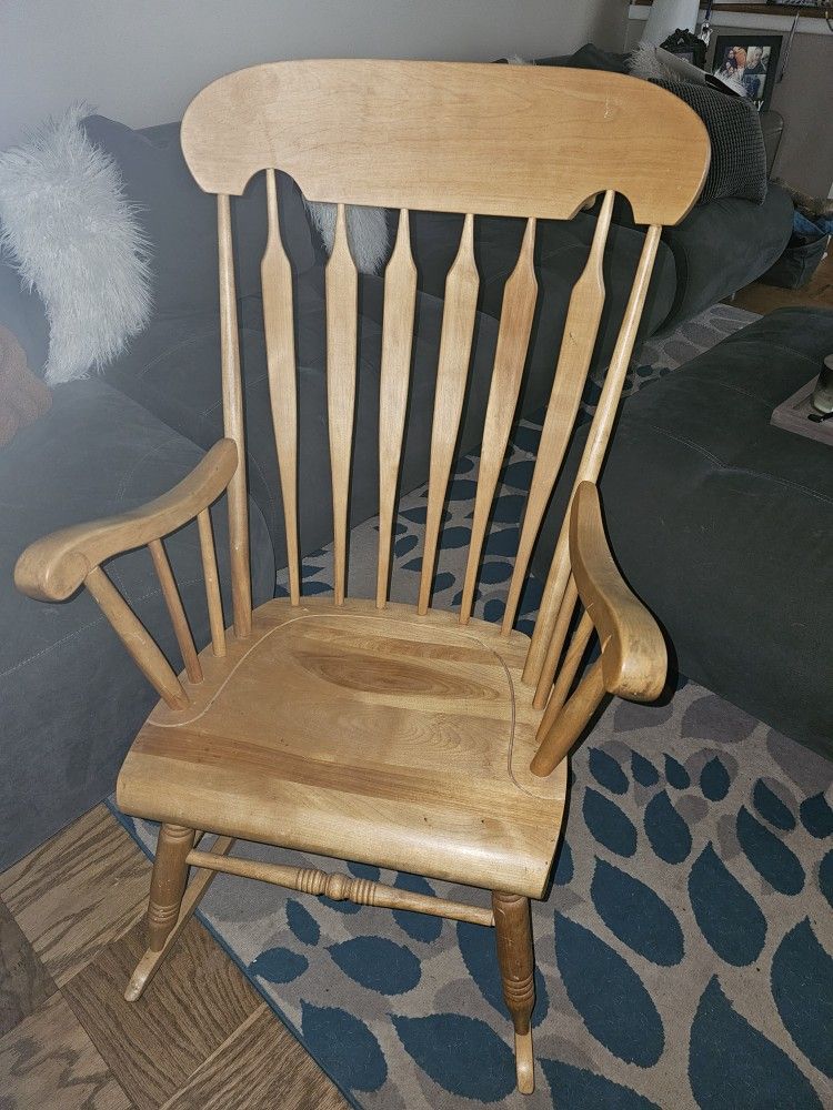 1970s Colonial S Bent Bros Hard Rock Maple Rocking Chair