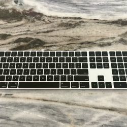 Apple Magic Keyboard A2520 Black With Touch ID