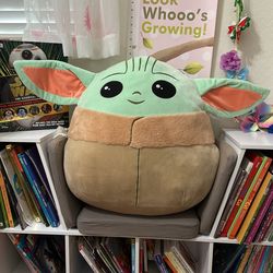 SQUISHMALLOWS STAR WARD BABY YODA