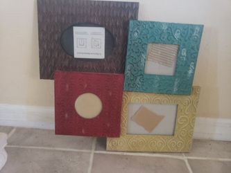 Metal Wall Photo Frame