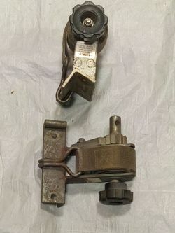 2 Rack strap winches