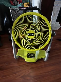 Ryobi ONE+ 18V Cordless Hybrid WHISPER SERIES 12 in. Misting Air Cannon Fan (Tool Only)