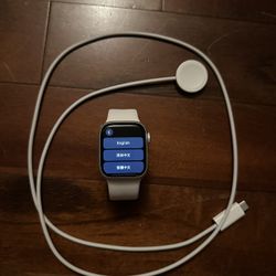 Apple Watch Series 8 