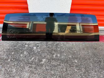 99-2006 Chevy Silverado rear glass