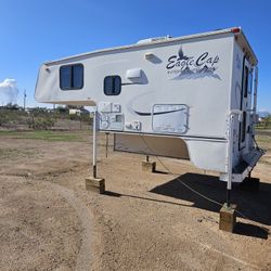 2004 Eagle Cap EC-850