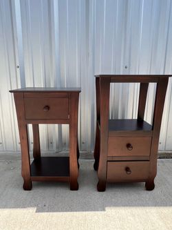 2 Accent tables