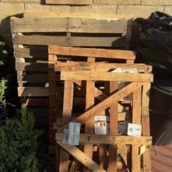 Free Wood / Pallets 
