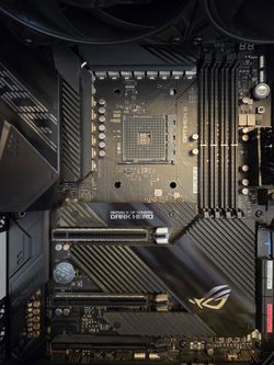 Asus Crosshair VIII Dark hero AM4 Motherboard