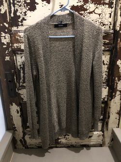 cardigan wear goldish color size small 6/8