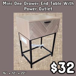 New Mini 1 Drawer End Table Nightstand w/ Power Outlet: Njft
