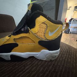 Kids Shoes 