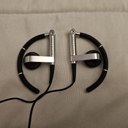 Bang & Olufsen AB earphones