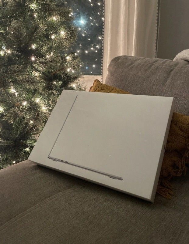 Apple 15-inch MacBook Air M3 Chip 512GB SSD