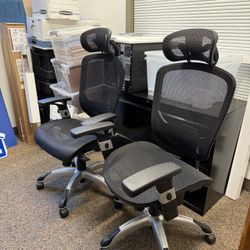One High -End Office Chair 