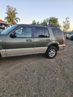 2004 Mercury Mountaineer