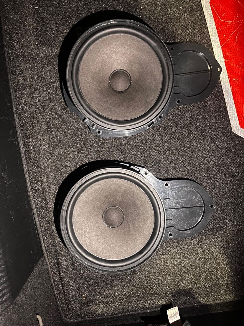 Volkswagen CC 2017 Speakers
