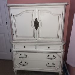 dresser - custom painted - Shabby Chic 