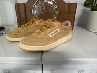 REEBOK Tom & Jerry x Club C Revenge Low ‘Jerry ’ 🐁 Men Size 9 Shoes 👟 Sneakers 