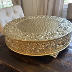 Extra Large Gold Cake Plate