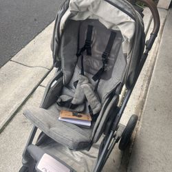 Nuna PIPA™ aire rx infant car seat & DEMI™ nex