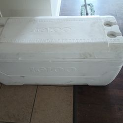 Big Igloo Cooler