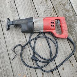 Milwaukee Heavy-duty Sawzall