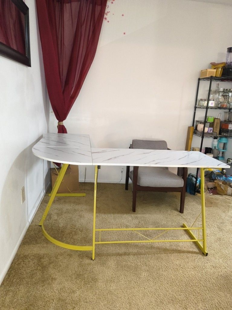 58" L-Shaped Desk
