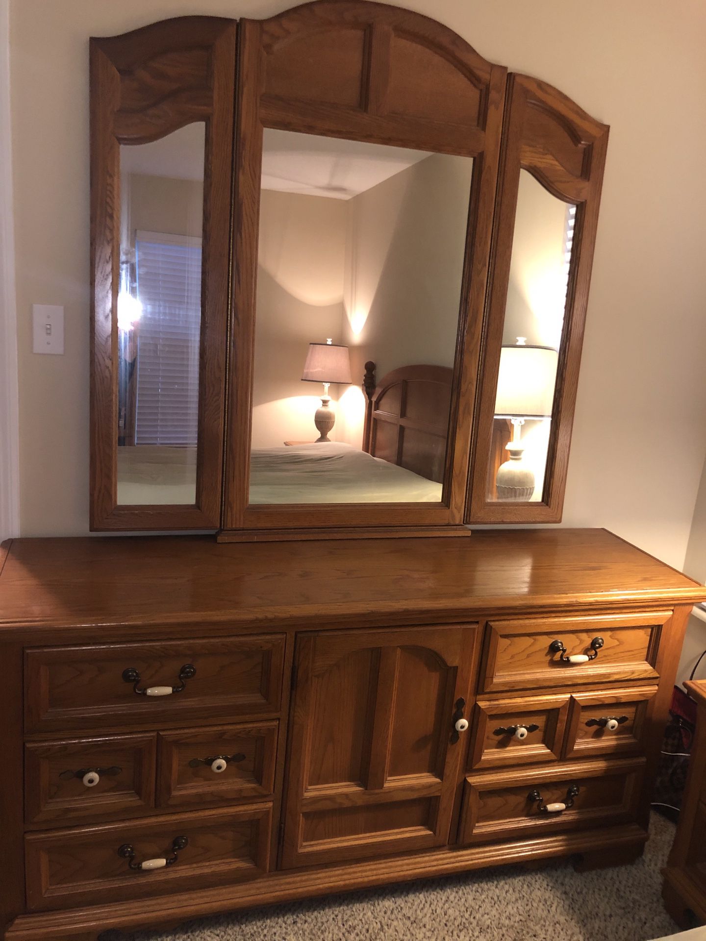 Dresser with Tri-Fold Mirror