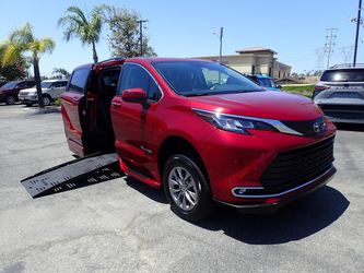 2023 Toyota Sienna