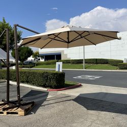 UMBRELLA - Monkey Patio 11 ft Outdoor Round Cantilever Umbrella with Weights and Umbrella Cover