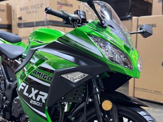 Amigo FLXR 250 EFI Gas Motorcycle