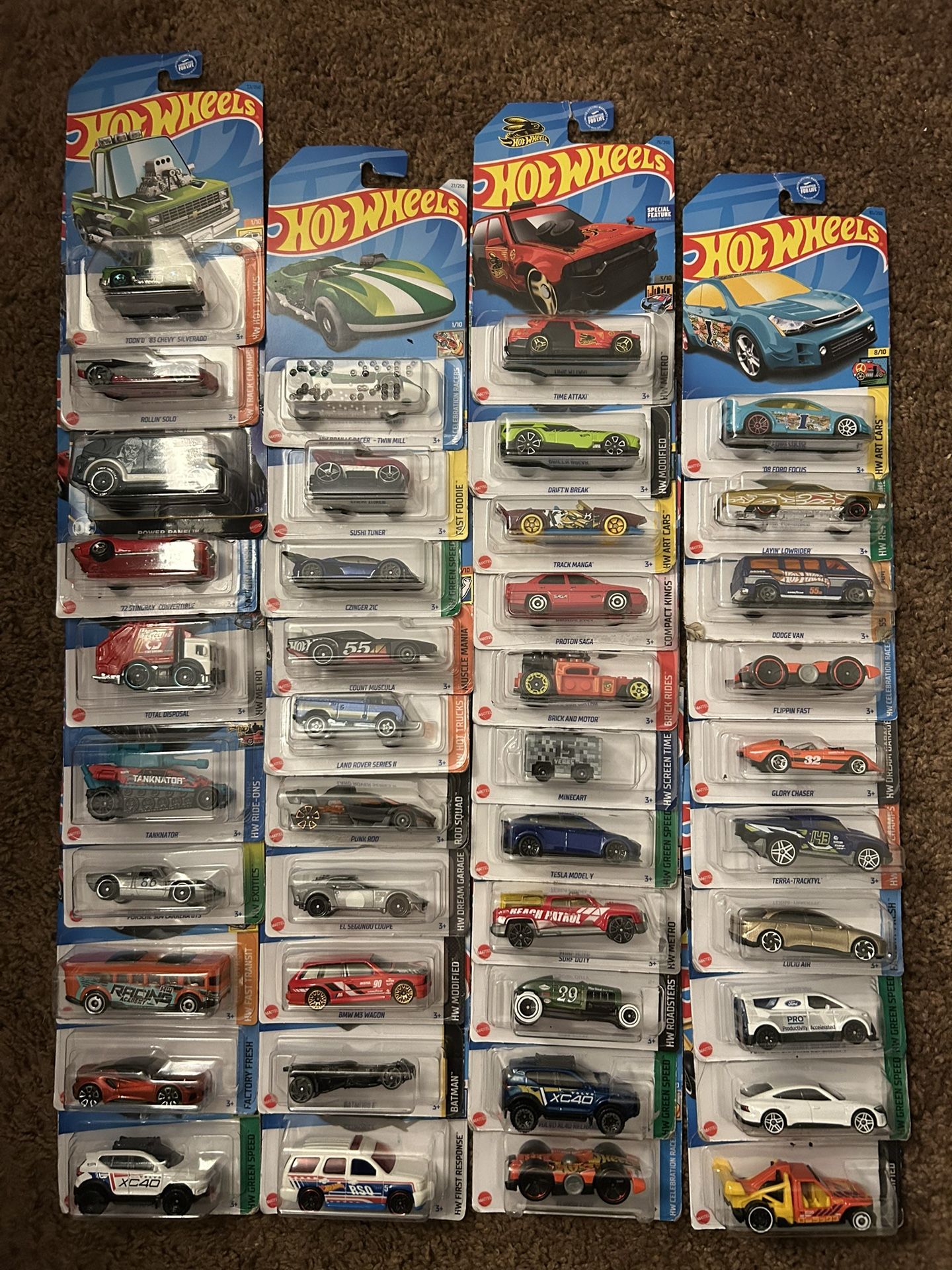 HotWheels Cars! NEW) MANY IN STOCK!