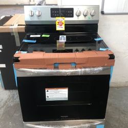 Frigidaire Stove