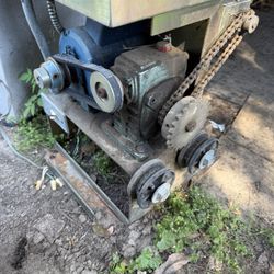 Electronic Sliding Gate Opener