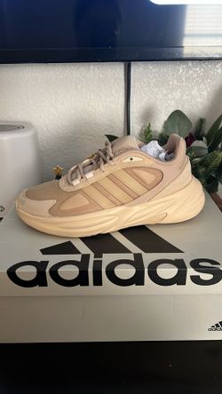 Adidas 6 1/2