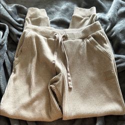 Alo Yoga Ribbed Tan Joggers 