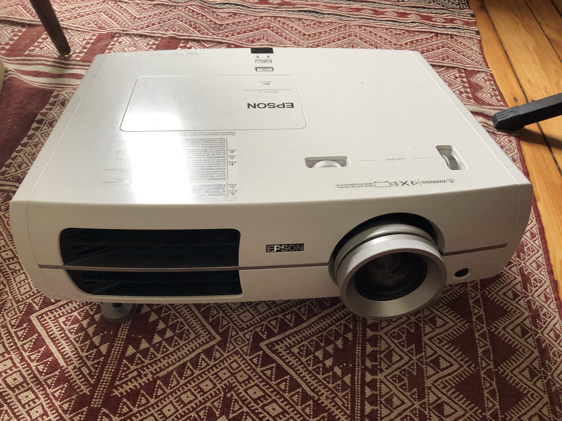 Epson Cinema projector, Premium With HDMI