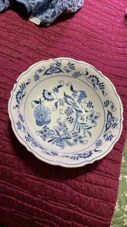 Blue Danube serving bowel