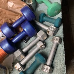 Various Dumbbells 3lbs 5lbs Steel 5lbs Plastic Set 3lb Green Neoprene Single 6 And 9