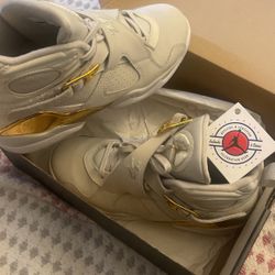 Air Jordan retro  8’s (Champagne) 6.5 Y (like 8 W)