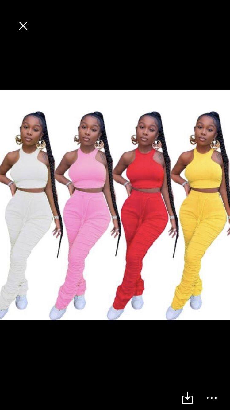 Clothes small and medium $25