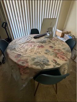 Free round table & 4 teal colored chairs