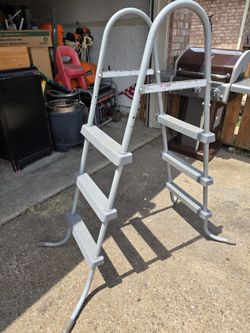 Above ground swimming pool ladder, used