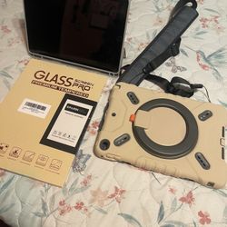 Ipad  WiFi/ Cellular  With Accessories, Ready To Use 