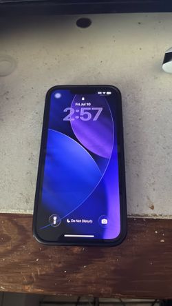 Good codition Iphone 13