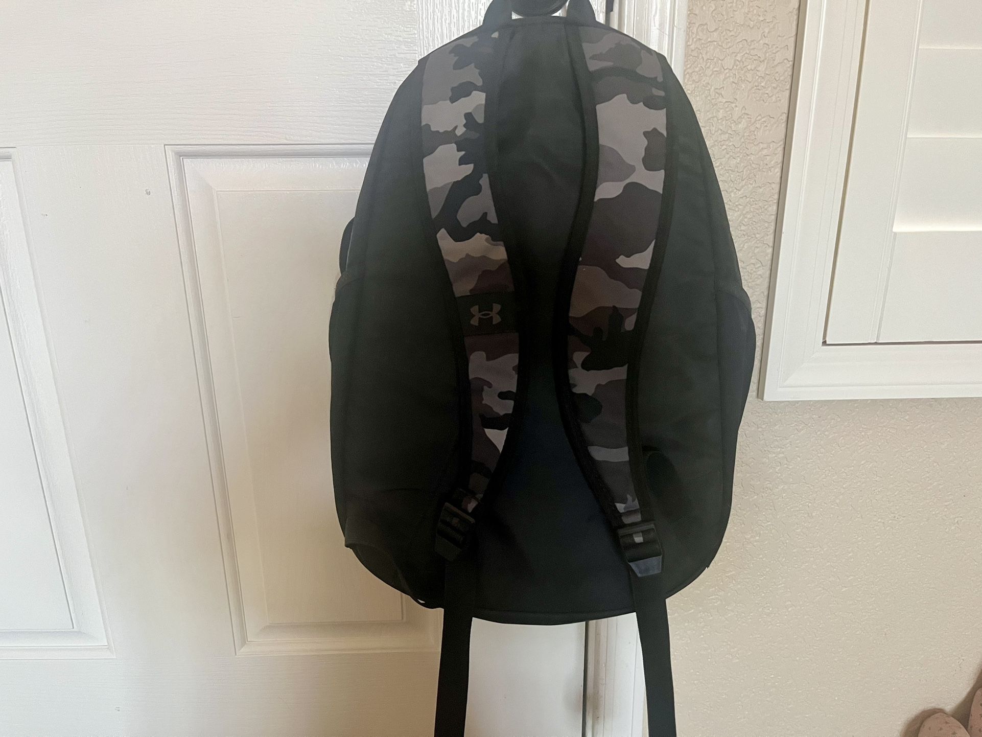 “Under Armour Hustle Sport” Backpack