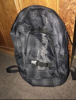 DAKINE CAMPUS 33L BACKPACK -